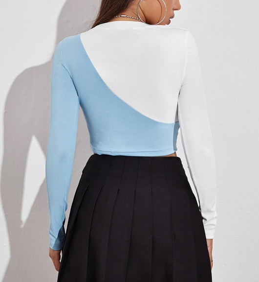 Blusa Strapless Ajustada de Manga Larga con Detalles en Contraste - Image 18