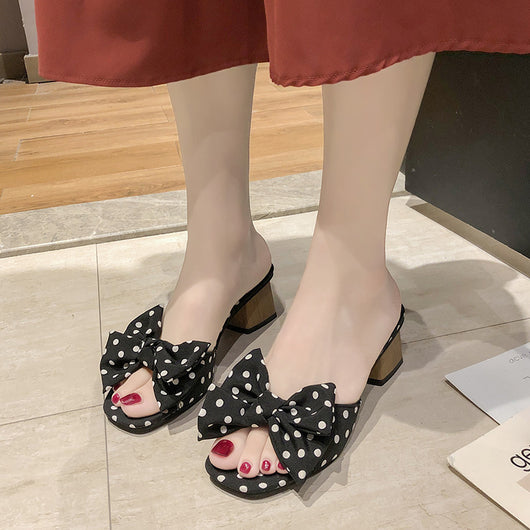 Pantuflas con Moño y Lunares - Image 7