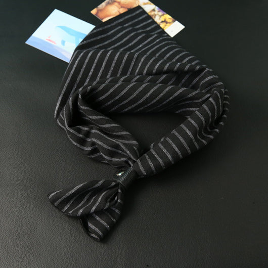 Pañuelo Cuadrado Británico para Mujer - Diseño de Moda Clásico - Image 25