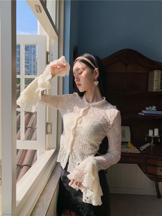 Blusa de Encaje con Patchwork y Mangas Volantes - Image 16