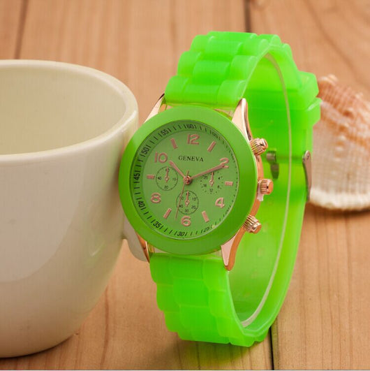 Reloj de Pareja de Silicona - Diseño Trendy para Hombre y Mujer - Image 6