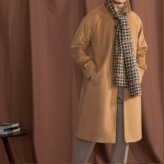 Abrigo Oversized Cálido con Solapa Gruesa