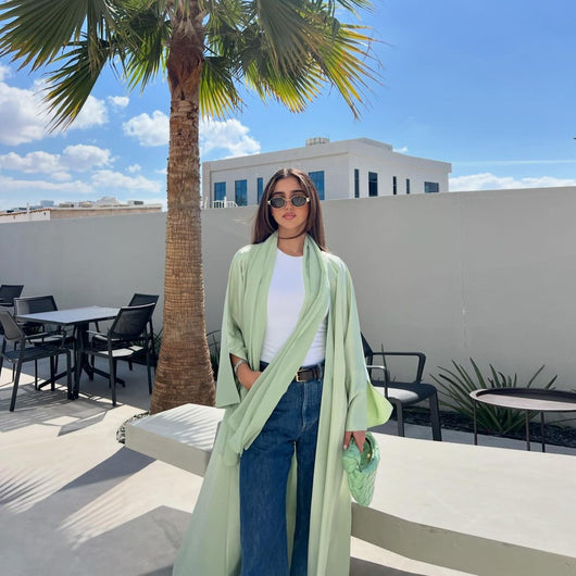 Vestido Abaya de Satén Suave - Moda Elegante Oriente Medio - Image 14