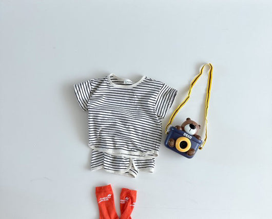 Pijama Infantil de Rayas Transpirable - Shorts y Camiseta de Manga Corta - Image 21