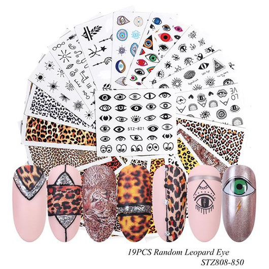 Set de Stickers para Uñas con Flores de Encaje Blanco y Negro - Image 17