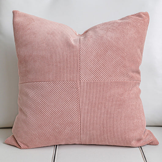 Almohada Decorativa Nordic Rosa Palo con Detalles en Contraste - Image 10