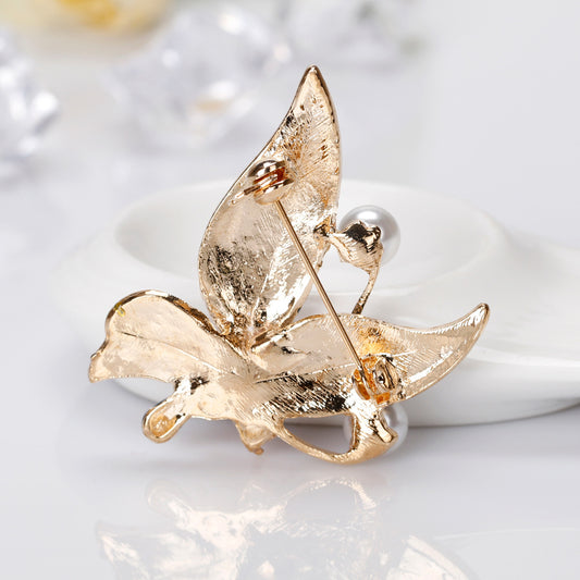 Broche Mariposa Decorado con Diamantes Brillantes - Image 2