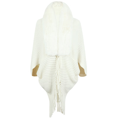 Chal Tejido con Cuello de Piel y Borlas - Image 3