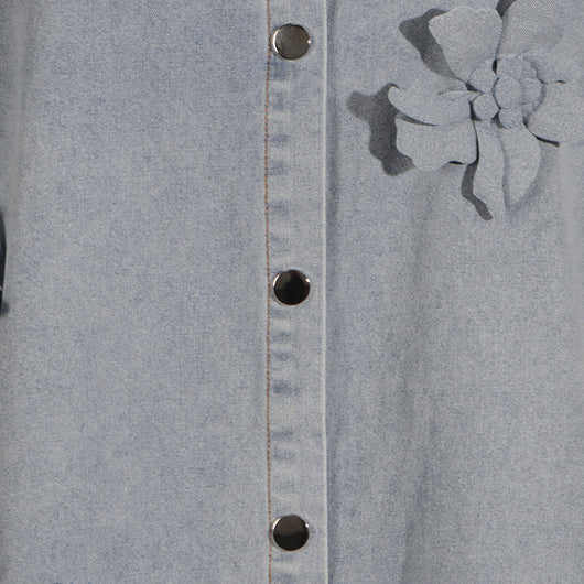 Blusa Denim con Flores 3D - Estilo Minimalista para Verano - Image 21