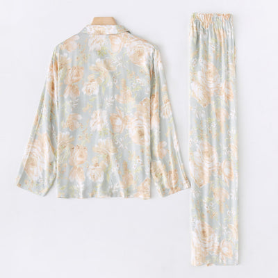 Conjunto de Satén Verde con Flores para Dama - Image 8