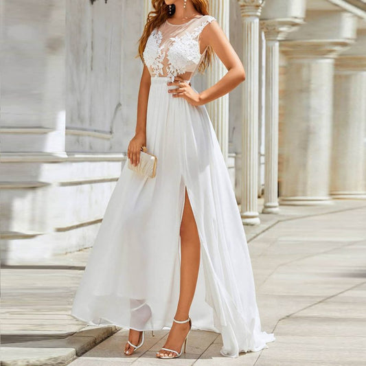 Vestido de Novia Elegante con Encaje Flotante y Vuelo Dramático