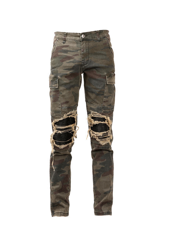 Jeans Camuflajeados Rotos con Detalles de Cuero y Diseño Desgastado