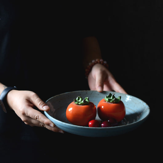 Plato Redondo de Cerámica Azul para Comida Occidental - Image 4