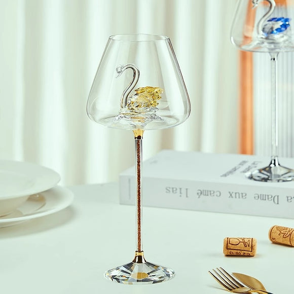 Copa de Vino Tinto Cisne Transparente Estilo Minimalista