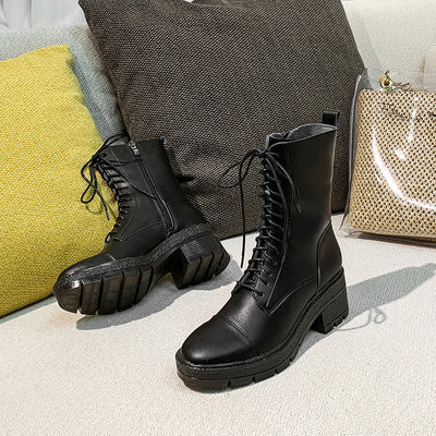 Botas Martin Blancas de Tacón Grueso y Suela Reforzada para Mujer - Image 10