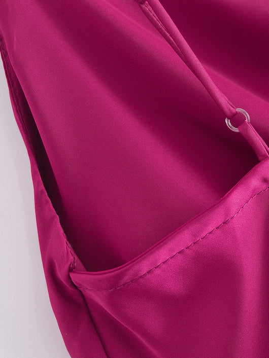 Vestido Elegante con Tirantes Ajustables y Detalles de Abertura - Image 8