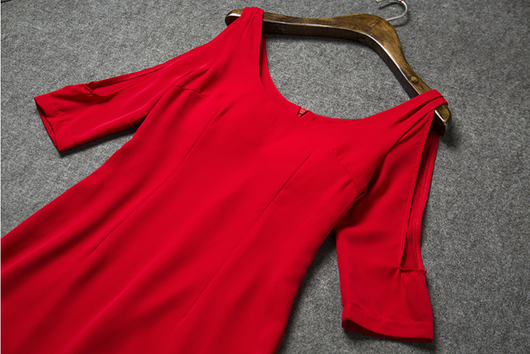 Vestido Mini Escotado al Hombro con Cintura Baja - Image 9