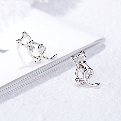 Aretes de Gato Minimalista en Aleación - Diseño Adorable para Mujer - Image 3