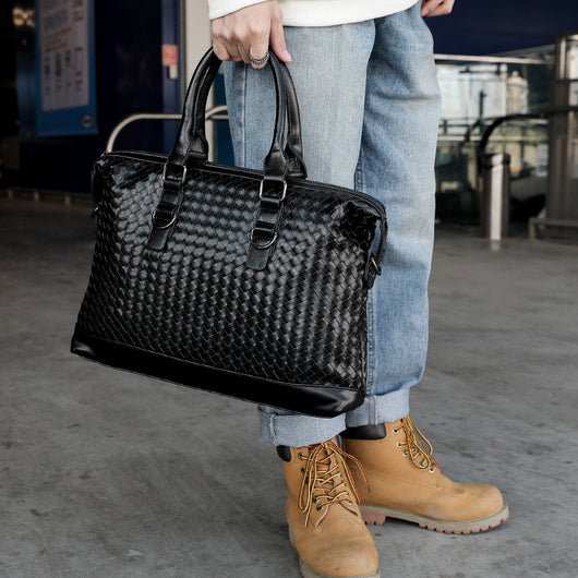 Maletín de Cuero Tejido a Mano para Hombre - Bolsa de Negocios Premium con Compartimento para Laptop - Image 6