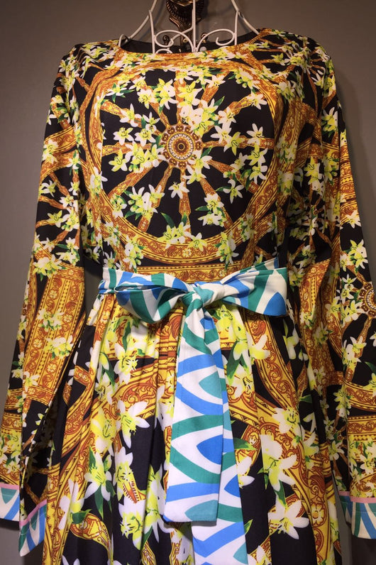 Vestido Suelto Estampado con Cuello Redondo y Cintura Ajustable
