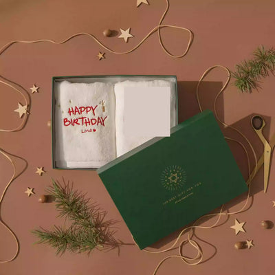 Toalla de Algodón Personalizada con Bordado - Regalo Customizado para Cumpleaños - Image 3