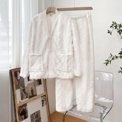 Pijama de Franela para Mujer - Conjunto Camisa y Pantalón - Image 10