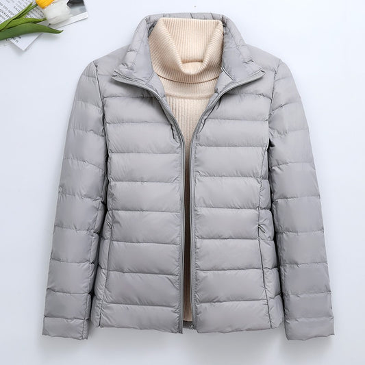 Chaqueta Slim Ultraligera con Capucha y Cuello Alto