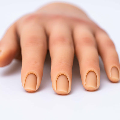 Mano de Práctica de Silicona para Manicura - Modelo Profesional - Image 4