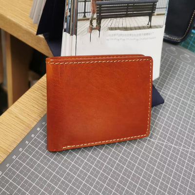 Billetera Corta de Cuero Premium para Hombre con Estilo Personalizado - Image 5