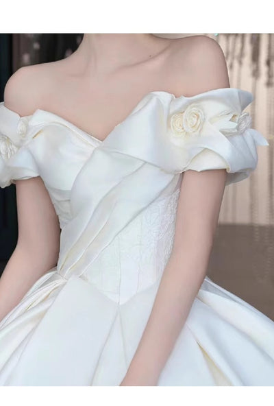 Vestido de Novia Satén Hombros Descubiertos Encaje Francés Elegancia Premium - Image 9