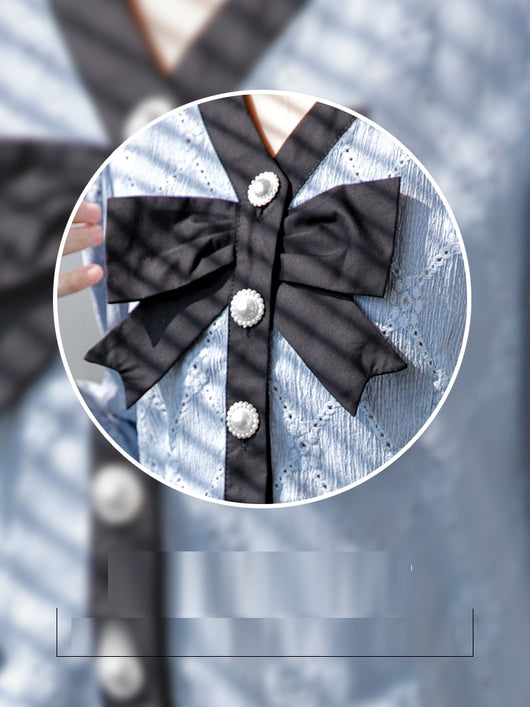 Blusa Elegante con Volantes y Escote en V - Image 4