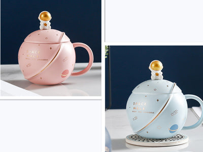 Taza Cerámica Astronauta con Tapa y Cuchara - Diseño Planeta - Image 9