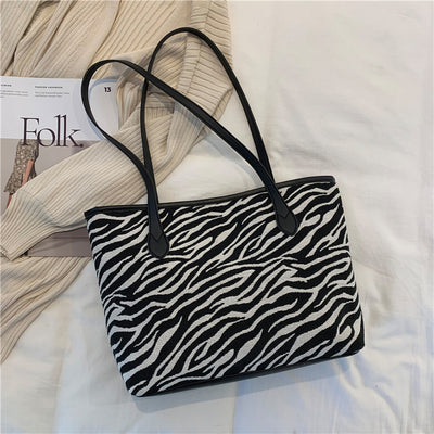 Bolsa Casual Axilar - Tote Bag Versátil para Diario - Image 4