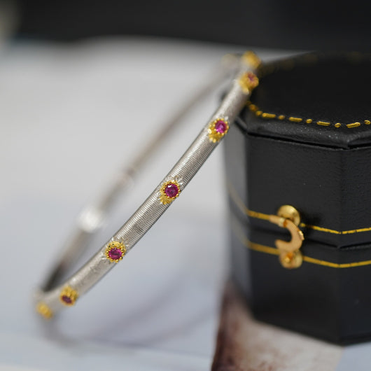 Pulsera Retro de Diseño Premium - Image 6