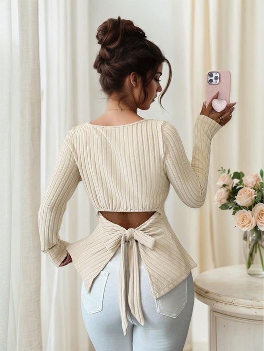 Blusa Ajustada de Cuello Cuadrado y Manga Larga con Amarre - Image 11