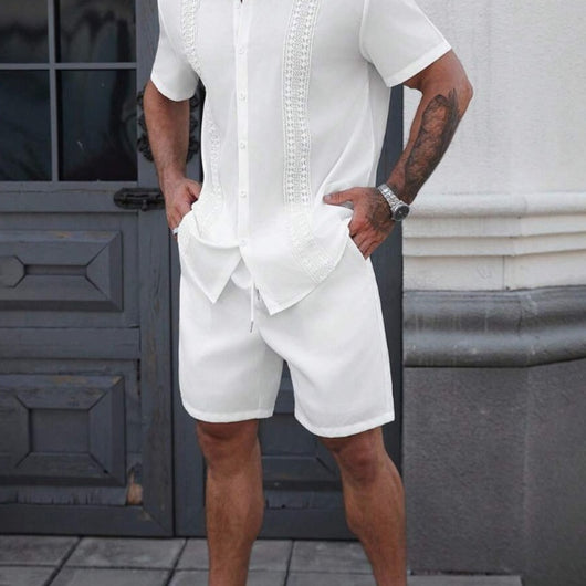 Conjunto de Camisa y Pantalones Cortos con Estampado en Solapa - Image 2