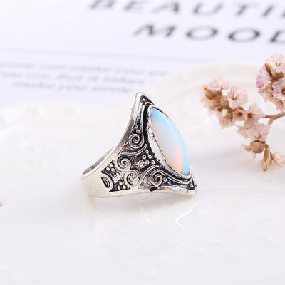 Anillo de Plata Thai con Piedra de Luna Estilo Punk - Image 6