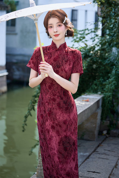 Vestido Cheongsam Retro Rojo con Flores Terciopeladas - Manga Corta Midi Clásico - Image 8
