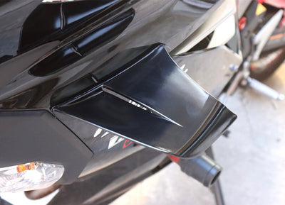 Adhesivos Deportivos Aerodinámicos para Motos y Autos de Carrera - Image 9