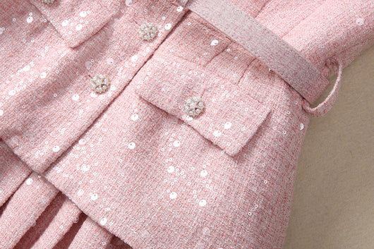 Vestido Corto Elegante con Lentejuelas y Volantes - Image 8