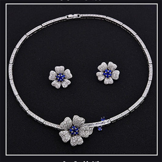 Conjunto de Collar y Aretes Camelia con Circonita - Image 4