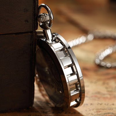 Reloj de Bolsillo Dorado Transparente con Diseño Hueco - Image 12