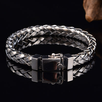 Cinturón Vintage Tejido a Mano con Hebilla de Cadena Dominante