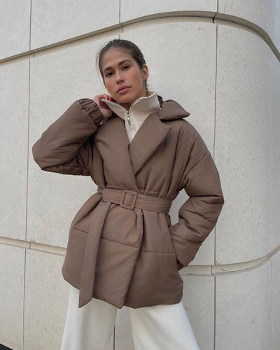 Abrigo de Invierno Entallado para Mujer - Diseño Clásico con Solapa y Cintura Marcada - Image 14