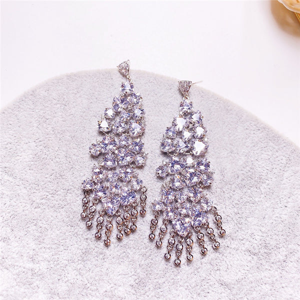 Aretes de Zirconia Forma Especial Estilo Banquete con Poste de Plata - Image 5