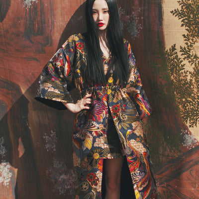 Vestido Multicolor Jacquard Riverside Crane con Capas Elegantes - Image 10