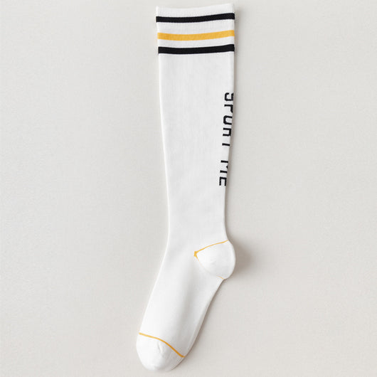 Calcetines de Compresión Deportiva para Mujer - Rendimiento Profesional - Image 9