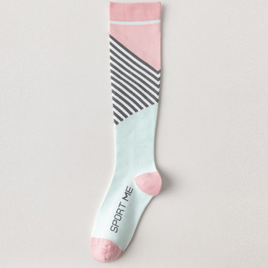 Calcetines de Compresión Deportiva para Mujer - Rendimiento Profesional - Image 6