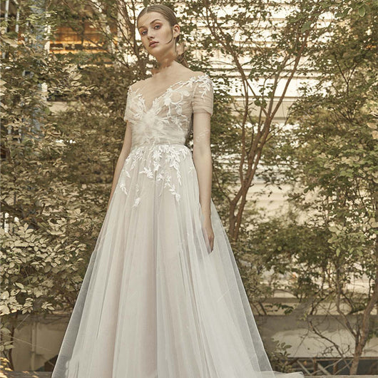 Vestido de Novia de Encaje para Jardín y Bodas al Aire Libre - Image 6