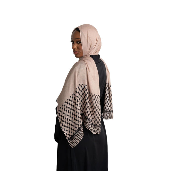Pañuelo Largo de Gasa Perlada con Estampado Liso - Hijab Versátil para Mujer